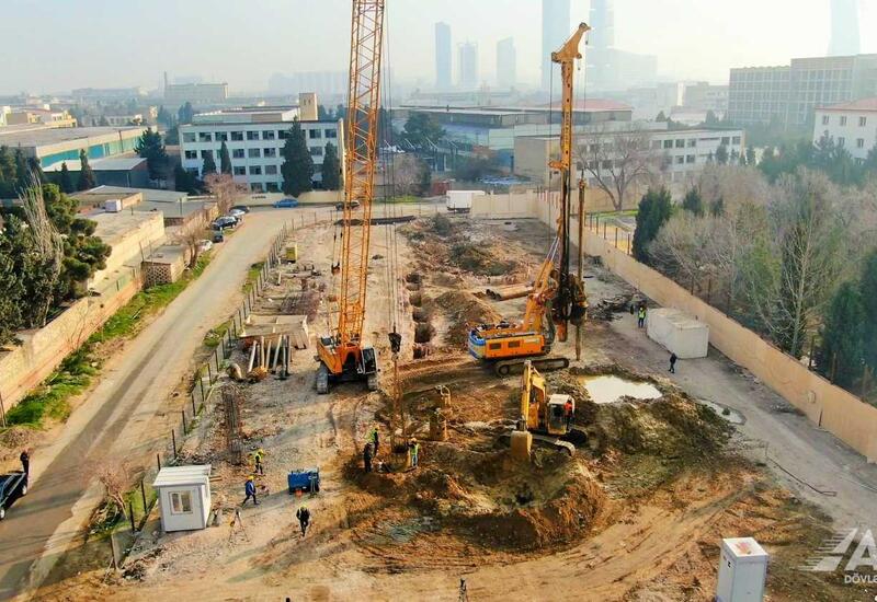 Paytaxtda yeni yolun inşasına start verilib