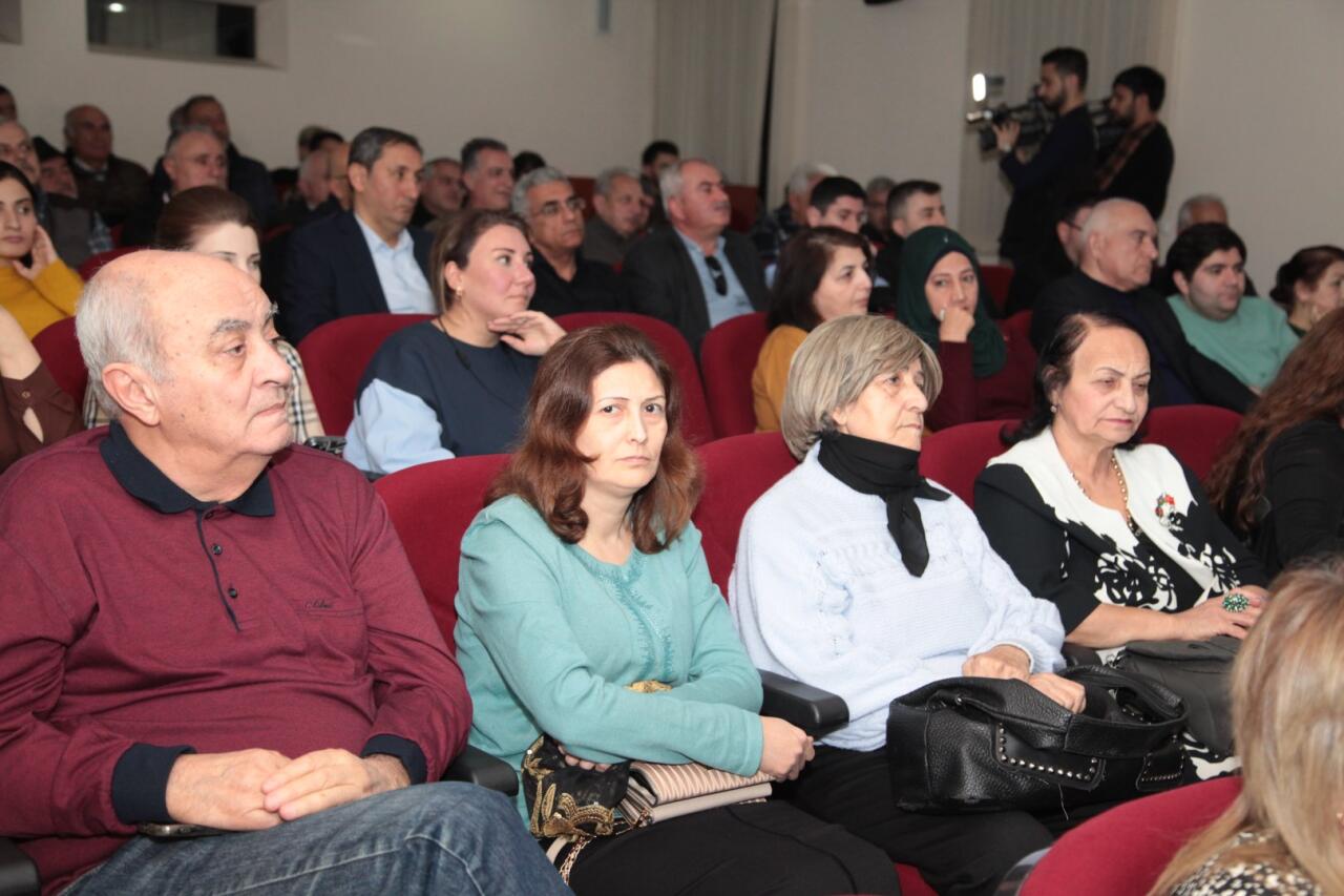 В Азербайджане отметили 80-летие кинопродюсера Арифа Сафарова
