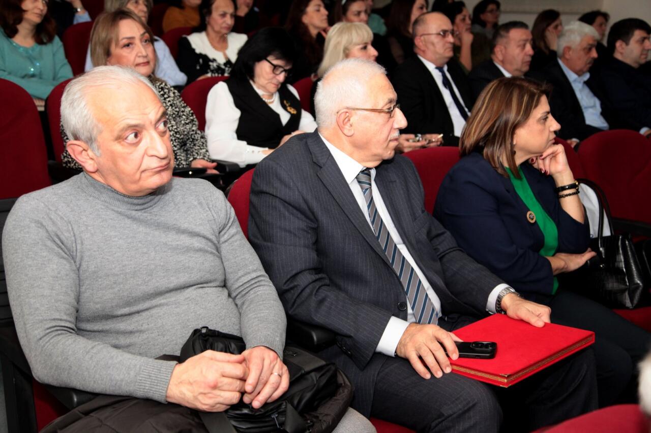 В Азербайджане отметили 80-летие кинопродюсера Арифа Сафарова