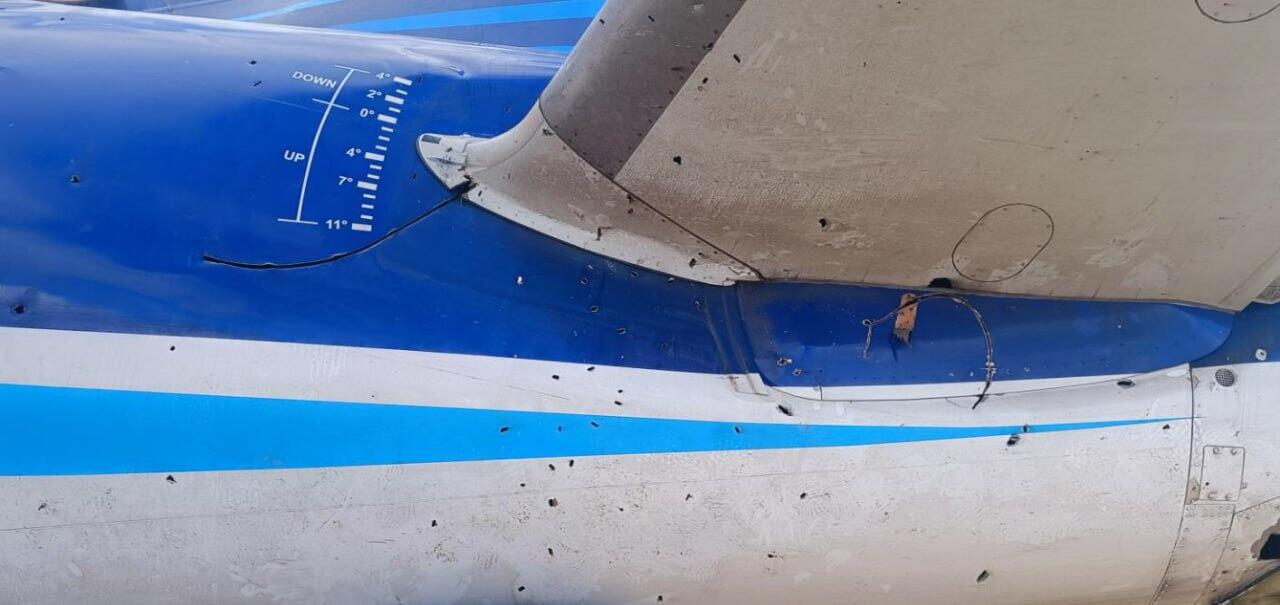 На упавшем самолете AZAL обнаружены множественные повреждения от внешних металлических предметов