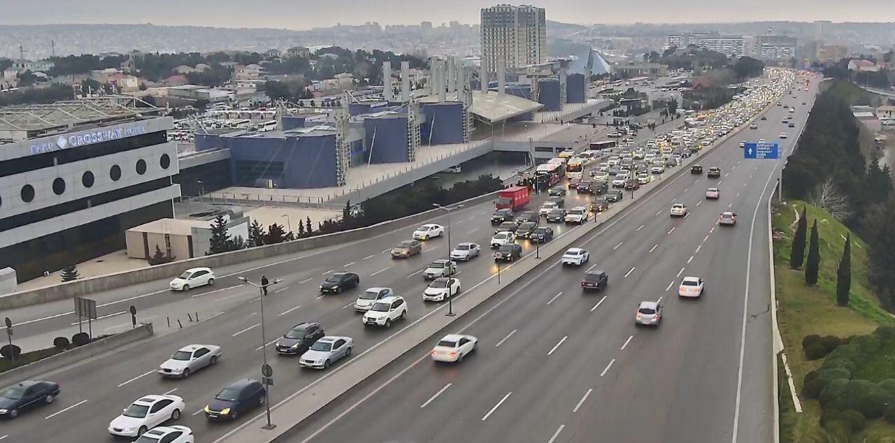 Bakıda bu yollarda sıxlıq var