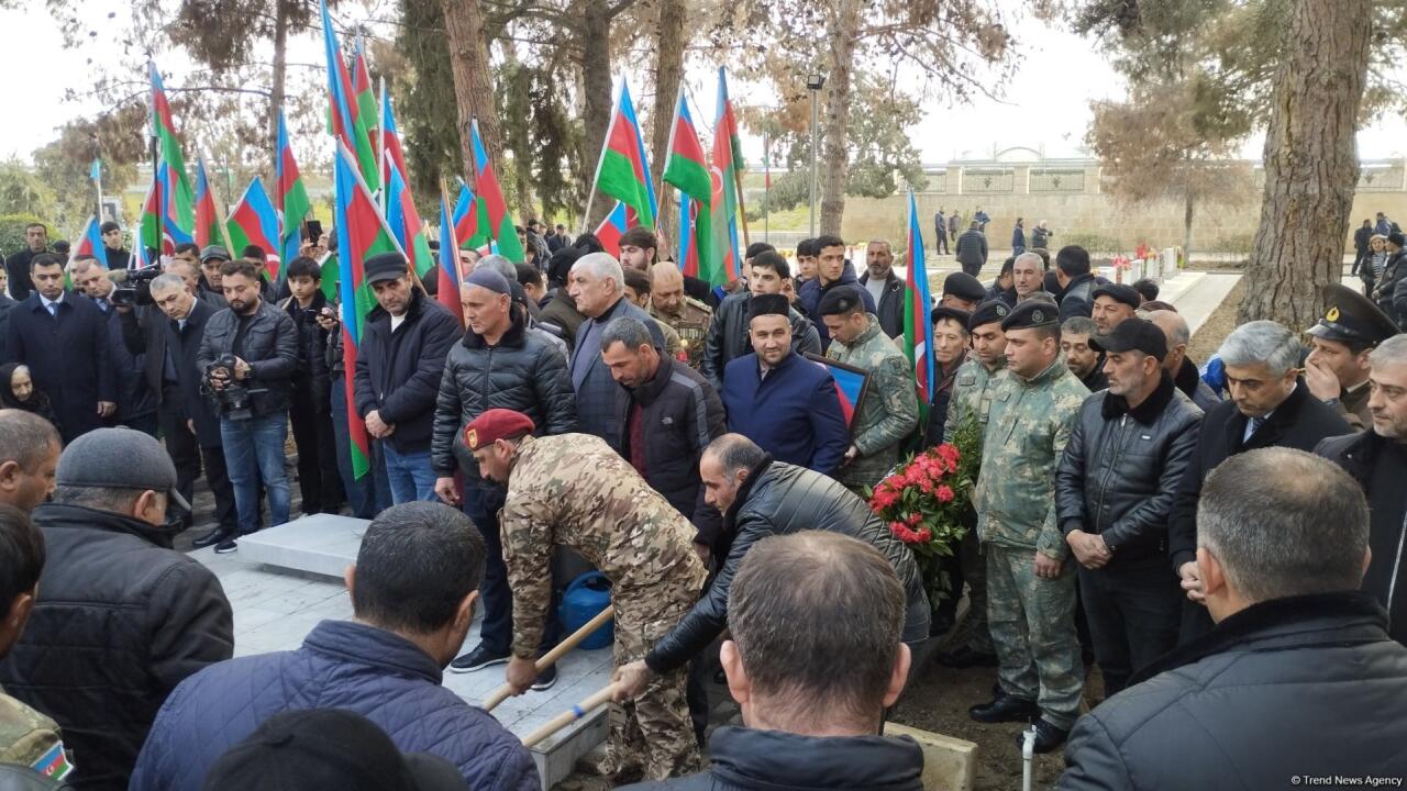 Еще один шехид I Карабахской войны захоронен в Евлахе
