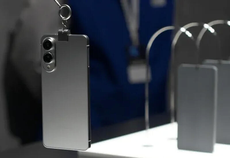 Рассекречены характеристики ультратонкого смартфона Samsung