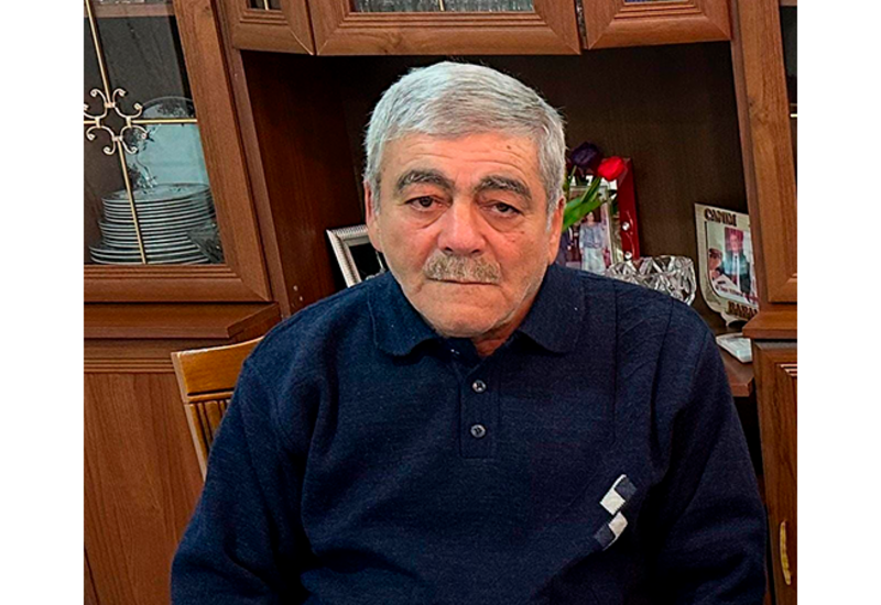 Bu şəxsi görənlər dərhal polisə