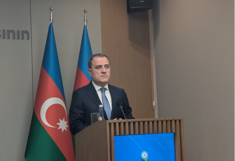 Ceyhun Bayramov Almaniyaya səfərə yola düşüb