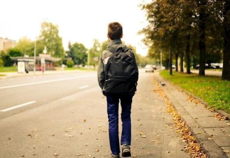 Bakıda 10 yaşlı oğlan itkin düşdü