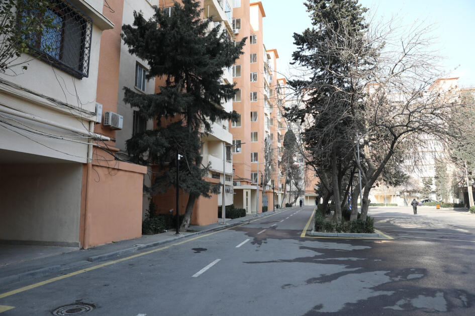 В Низаминском районе Баку сдан в эксплуатацию еще один благоустроенный двор