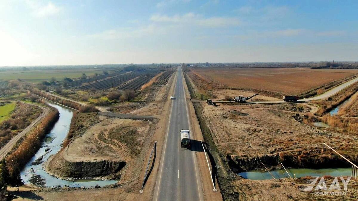 В Азербайджане завершена реконструкция крупной автомагистрали