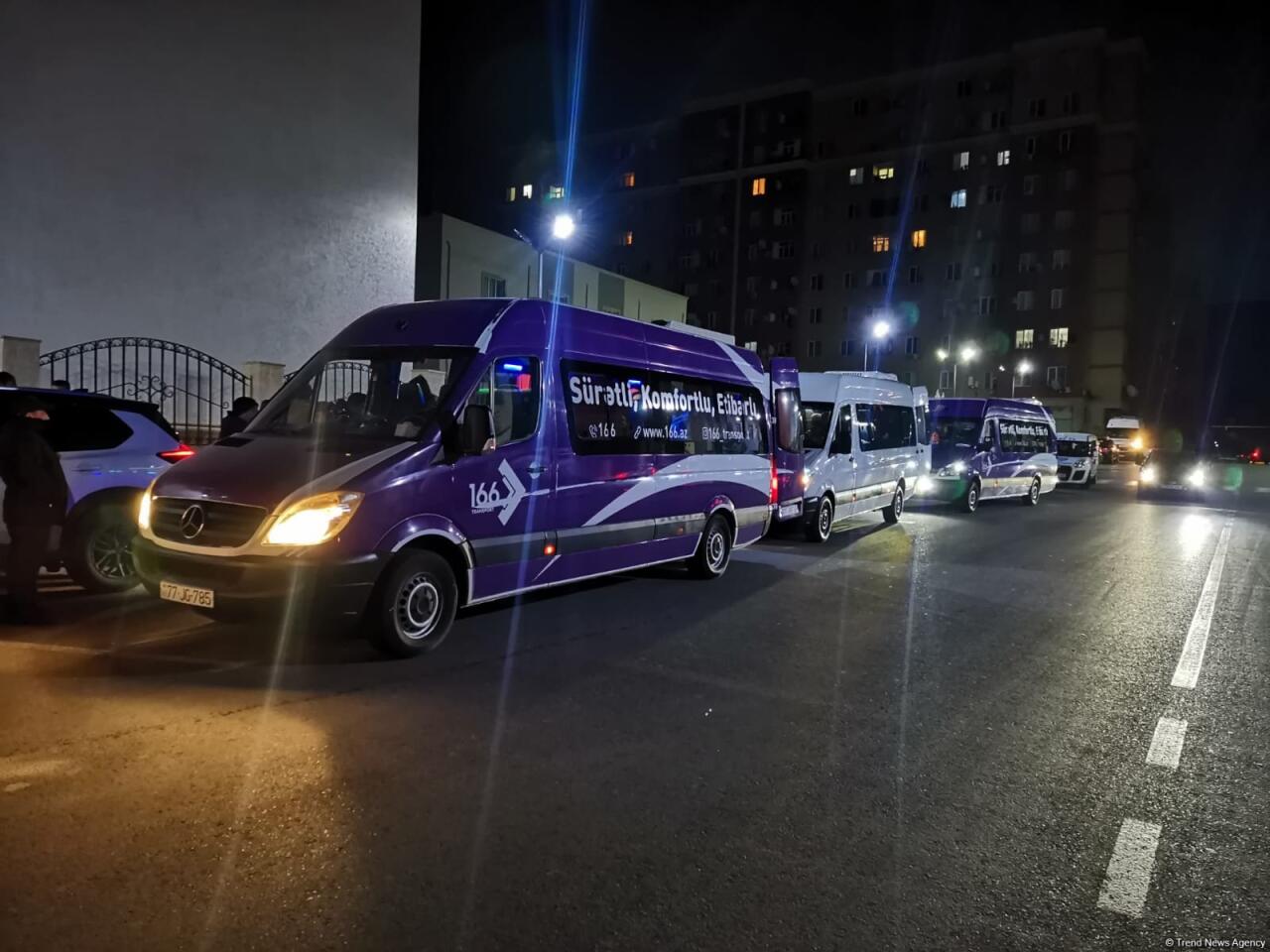 В Джебраил возвращается очередная группа бывших вынужденных переселенцев