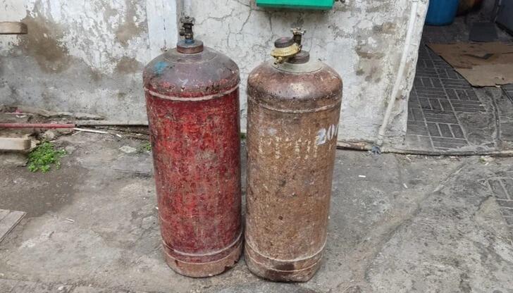 В Баку проверили условия использования газовых баллонов