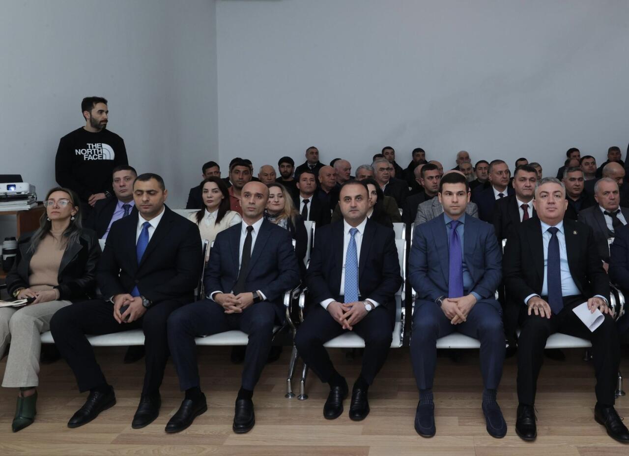 Şabran sahibkarları ilə müzakirələr aparılıb