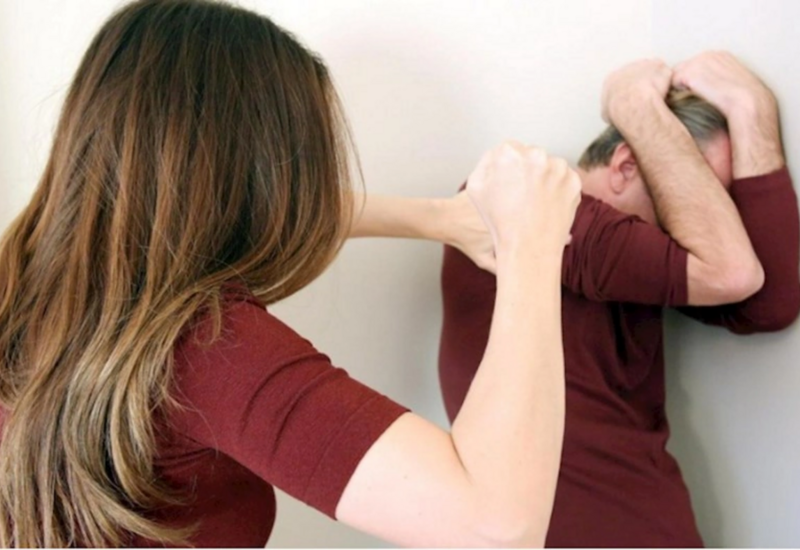 Samuxda qayınana kürəkənini DÖYDÜ