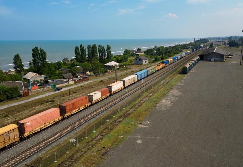 Şimal-Qərb nəqliyyat dəhlizi ilə daşınmış yüklərin həcmi artıb