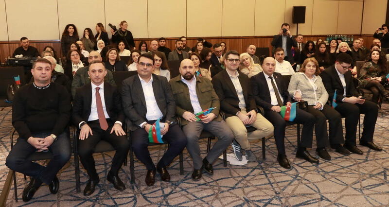 Düsseldorf və ətraf şəhərlərdəki Azərbaycan icması ilə görüş keçirilib