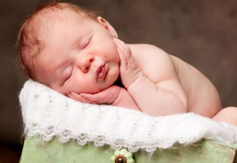 Как изменился уровень рождаемости в Азербайджане в 2025 году?