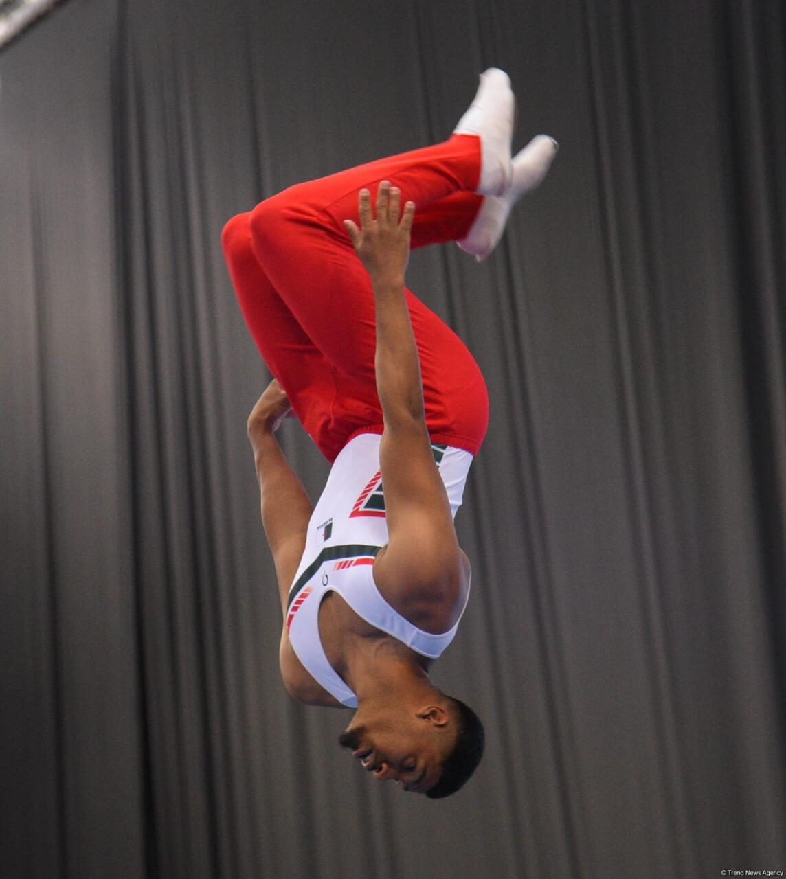 В Баку стартовал Кубок мира по прыжкам на батуте и тамблингу