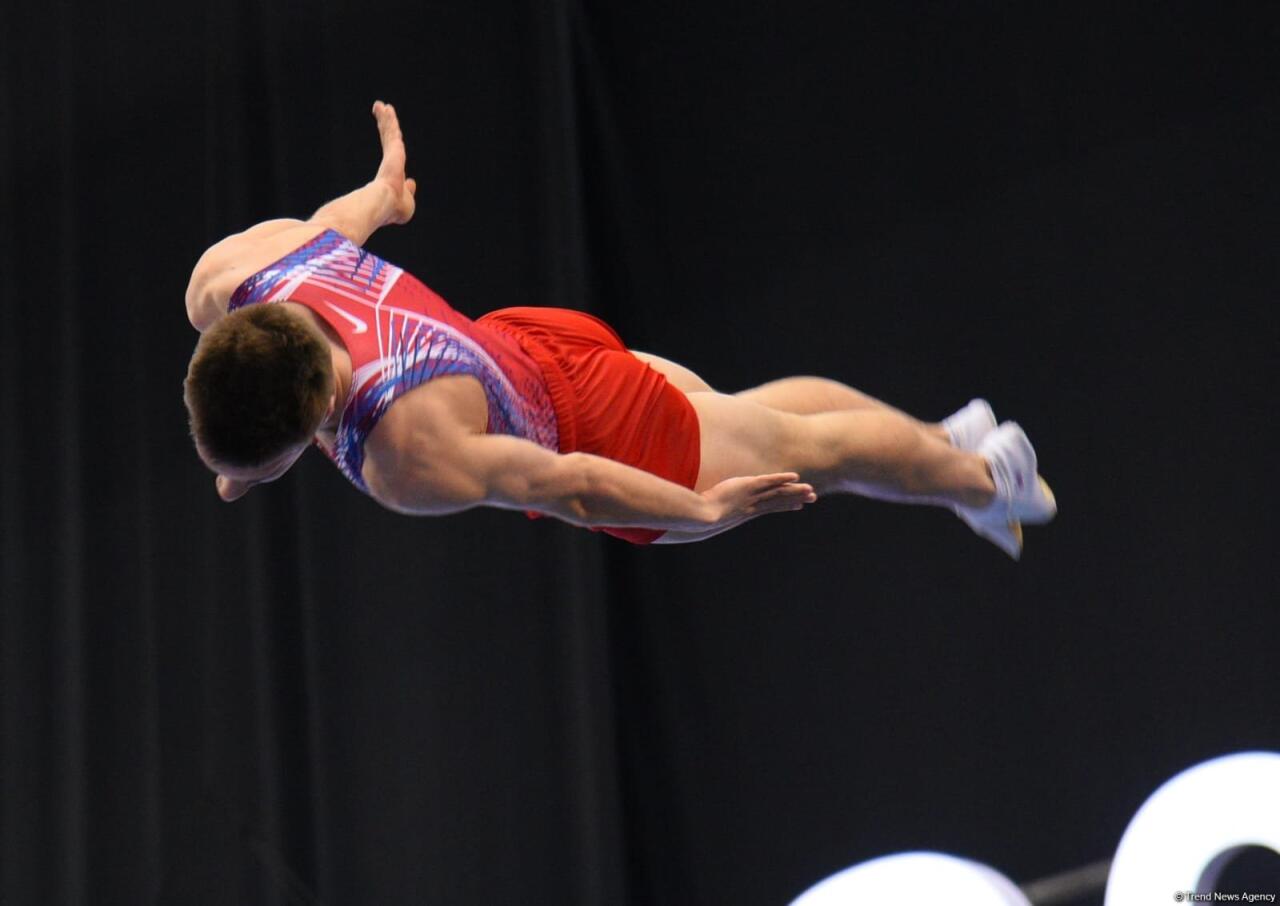 В Баку стартовал Кубок мира по прыжкам на батуте и тамблингу