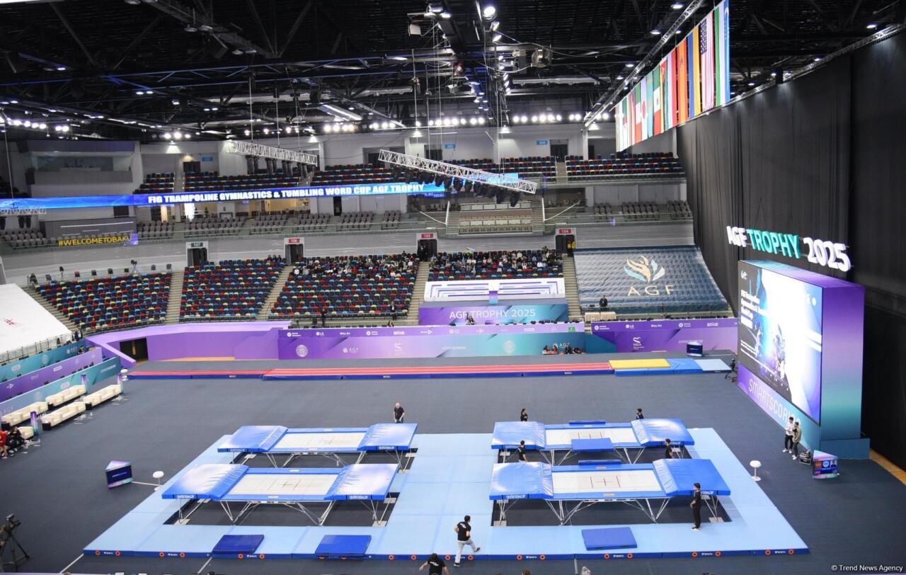 В Баку стартовал Кубок мира по прыжкам на батуте и тамблингу