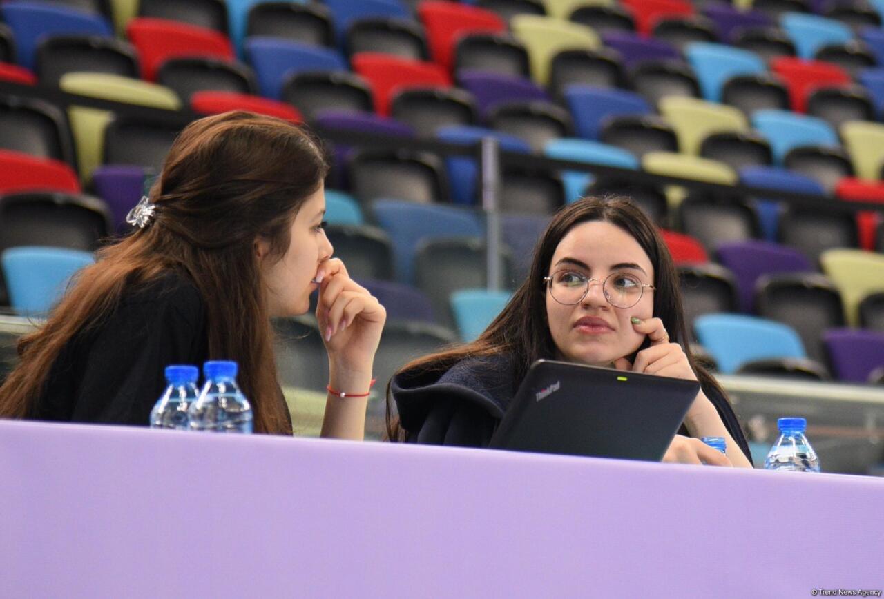 В Баку стартовал Кубок мира по прыжкам на батуте и тамблингу