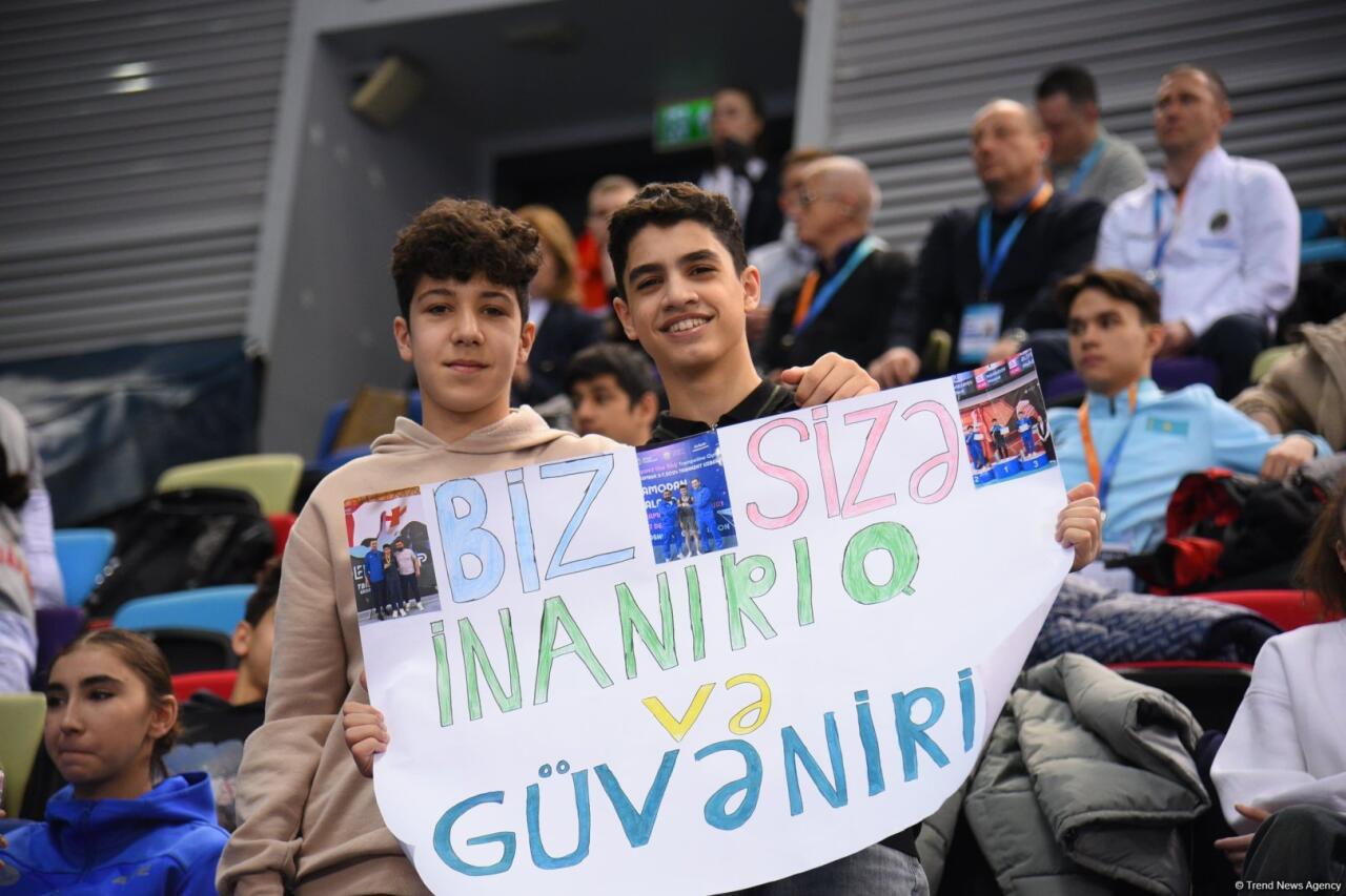 В Баку стартовал Кубок мира по прыжкам на батуте и тамблингу