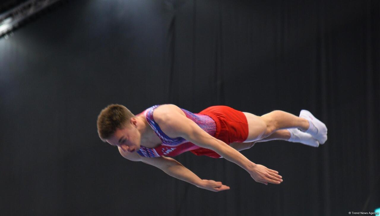 В Баку стартовал Кубок мира по прыжкам на батуте и тамблингу