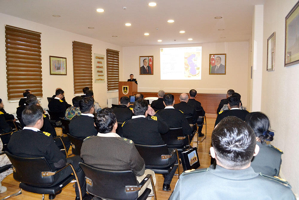 Для делегации Пакистана представлен брифинг о деятельности ВМС Азербайджана