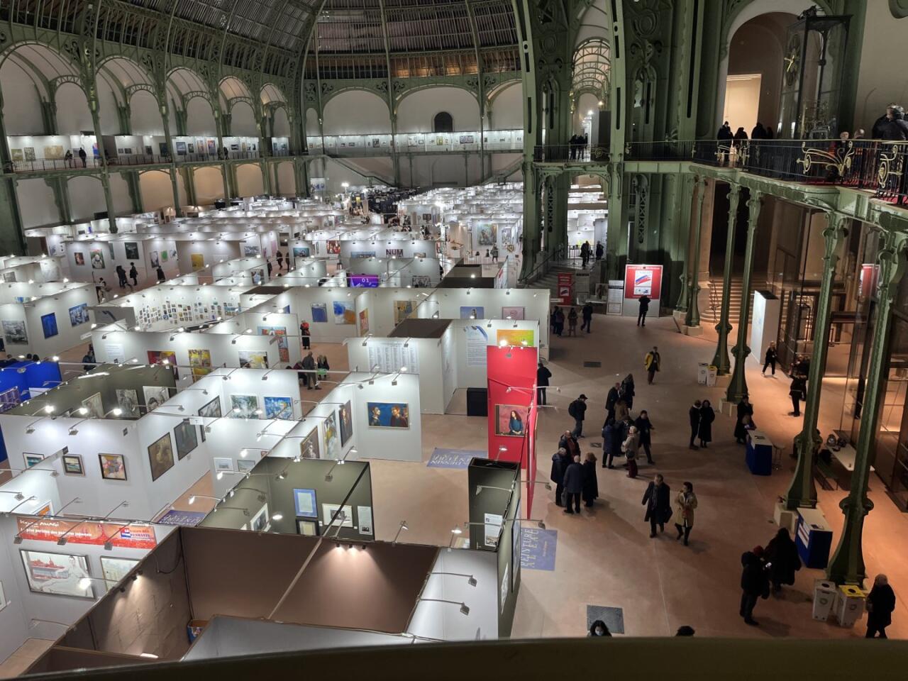 Картина заслуженного художника Азербайджана представлена на вернисаже в Париже