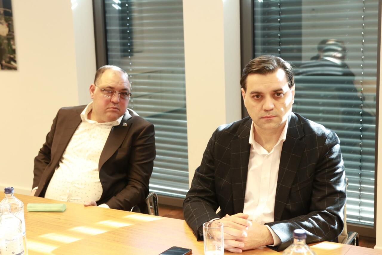 Новый состав правления Альянса азербайджанцев Германии провел первое заседание
