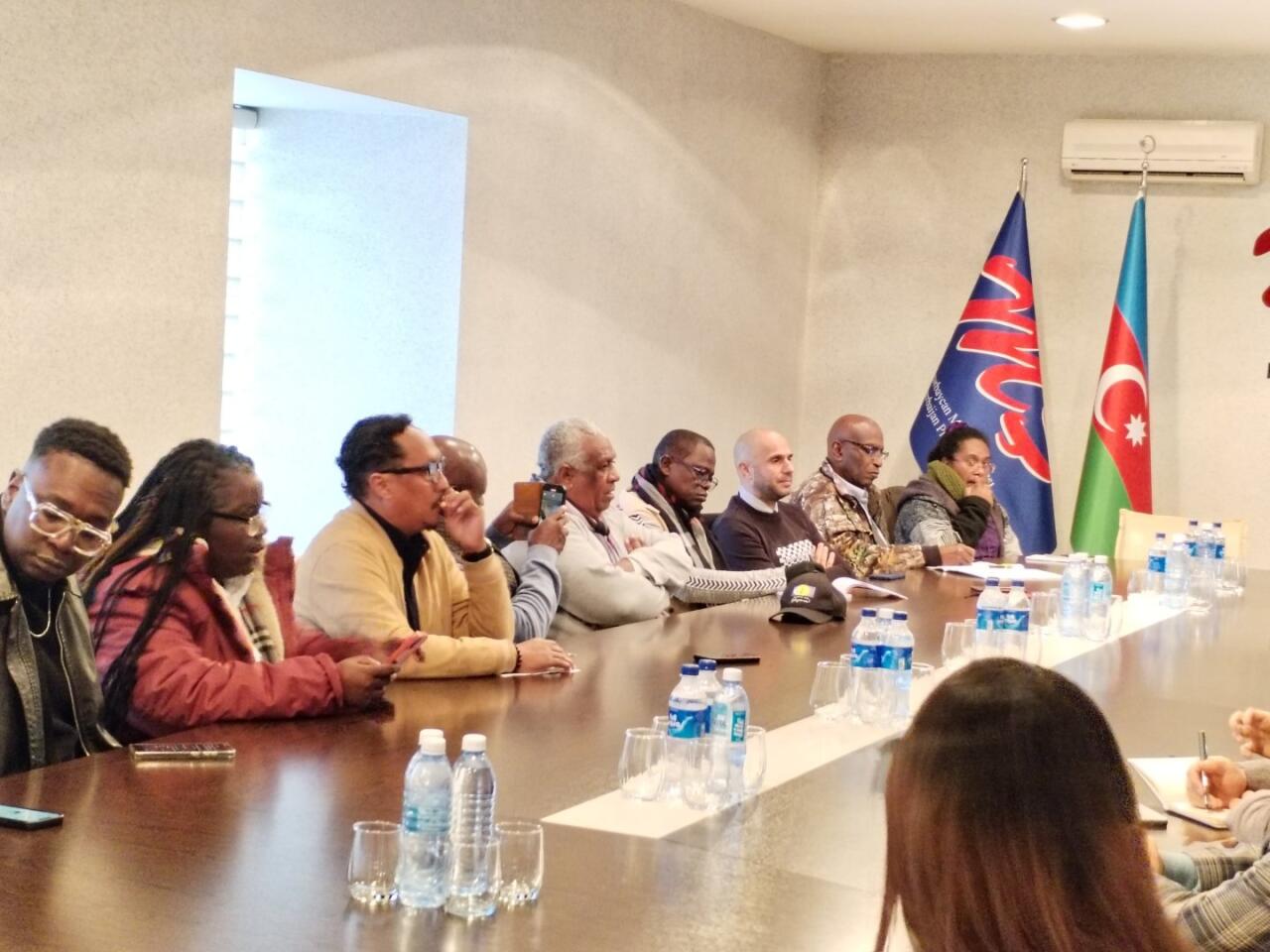 В Совете печати Азербайджана состоялась встреча с представителями СМИ из французских колоний