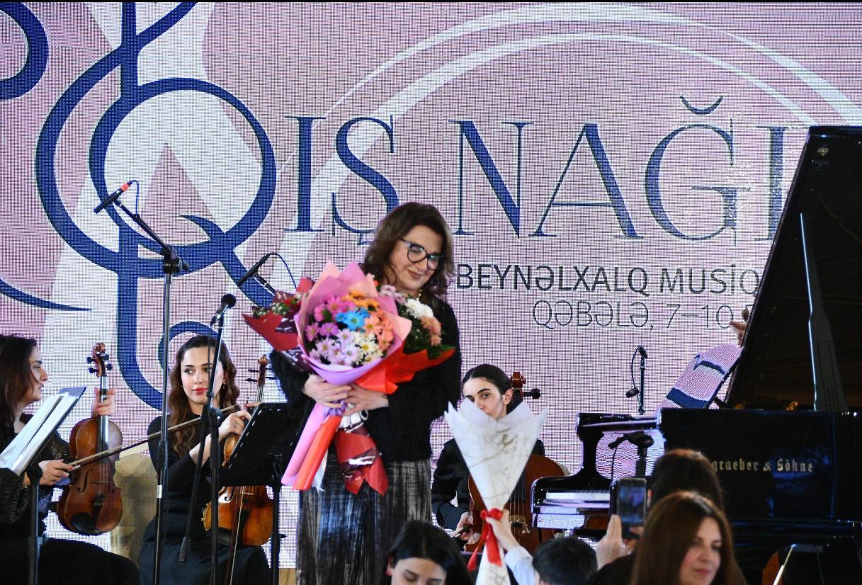 Когда погас свет на фоне величественных гор и потрясающей природы Габалы…