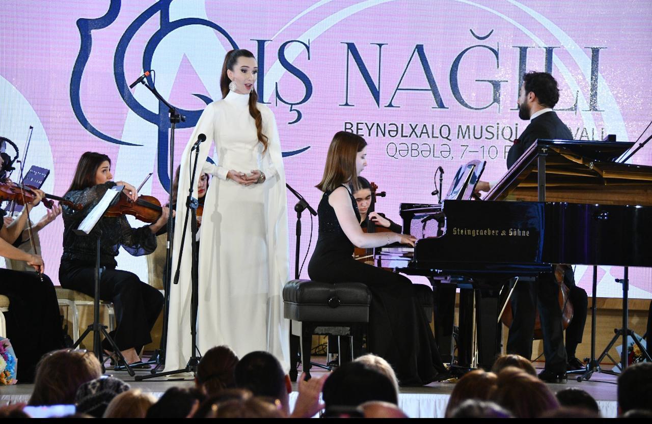 Когда погас свет на фоне величественных гор и потрясающей природы Габалы…