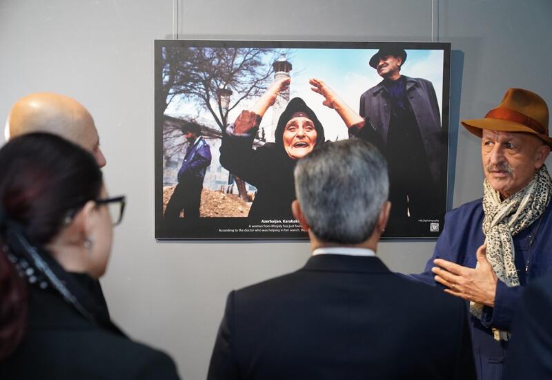 İçərişəhərdə Reza Deqatinin “Xocalı-Yaralı ruhlar” adlı sərgisi açılıb