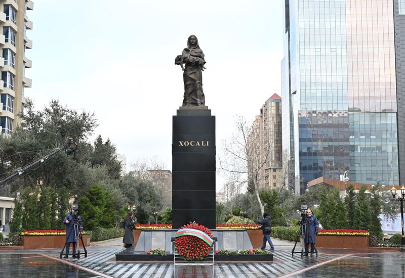 Коллектив Милли Меджлиса Азербайджана почтил память жертв Ходжалинского геноцида