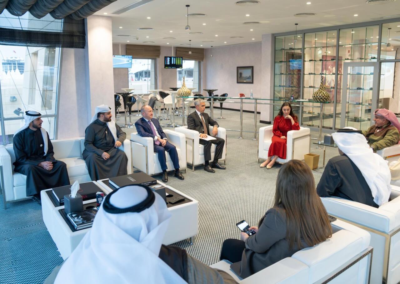 Bəhreyn Krallığının Vəliəhdi və Baş naziri Heydər Əliyev Fondunun vitse-prezidenti Leyla Əliyevanı qəbul edib