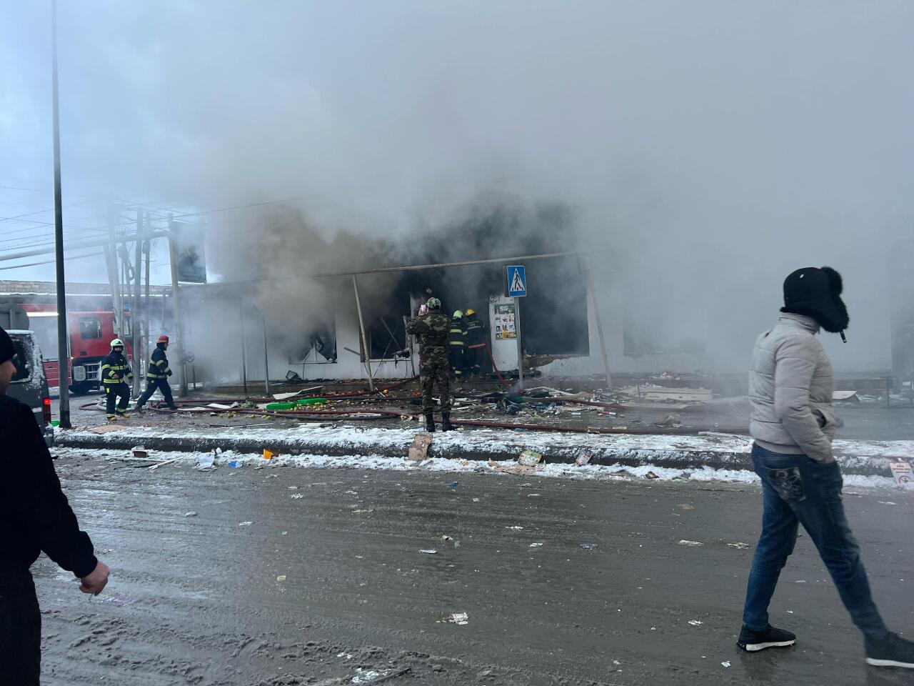Взрыв в известном супермаркете в Баку,