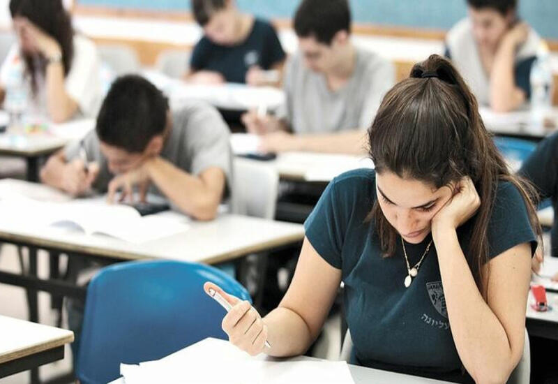 Стало известно, когда пройдет выпускной экзамен по полному среднему образованию