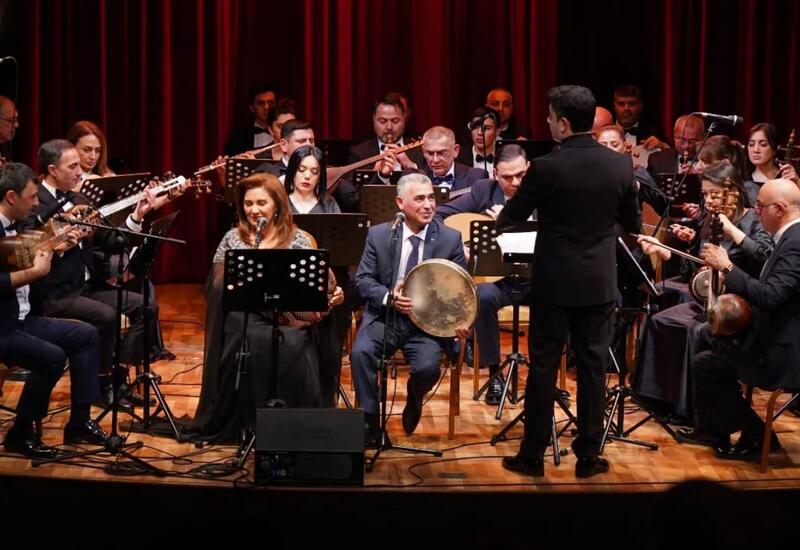 Почтение и любовь азербайджанской молодежи к мугаму