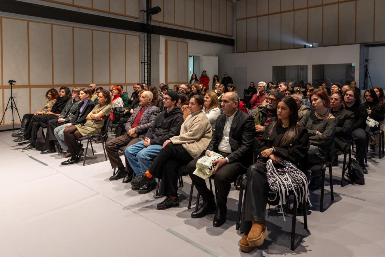 YARAT представило экспозицию "Я и ковчег, Я и потоп всемирный" с работами местных и зарубежных художников