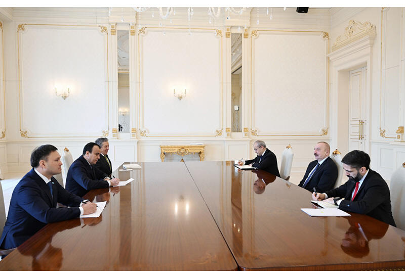 Prezident İlham Əliyev “Tatneft”, “KazMunayQaz” və “Uzbeknefteqaz” şirkətlərinin rəhbərlərini qəbul edib