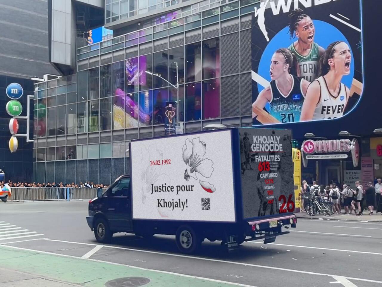 ABŞ-nin şəhərlərində üzərinə “Xocalıya ədalət” şüarı yazılmış avtomobillər hərəkət edib