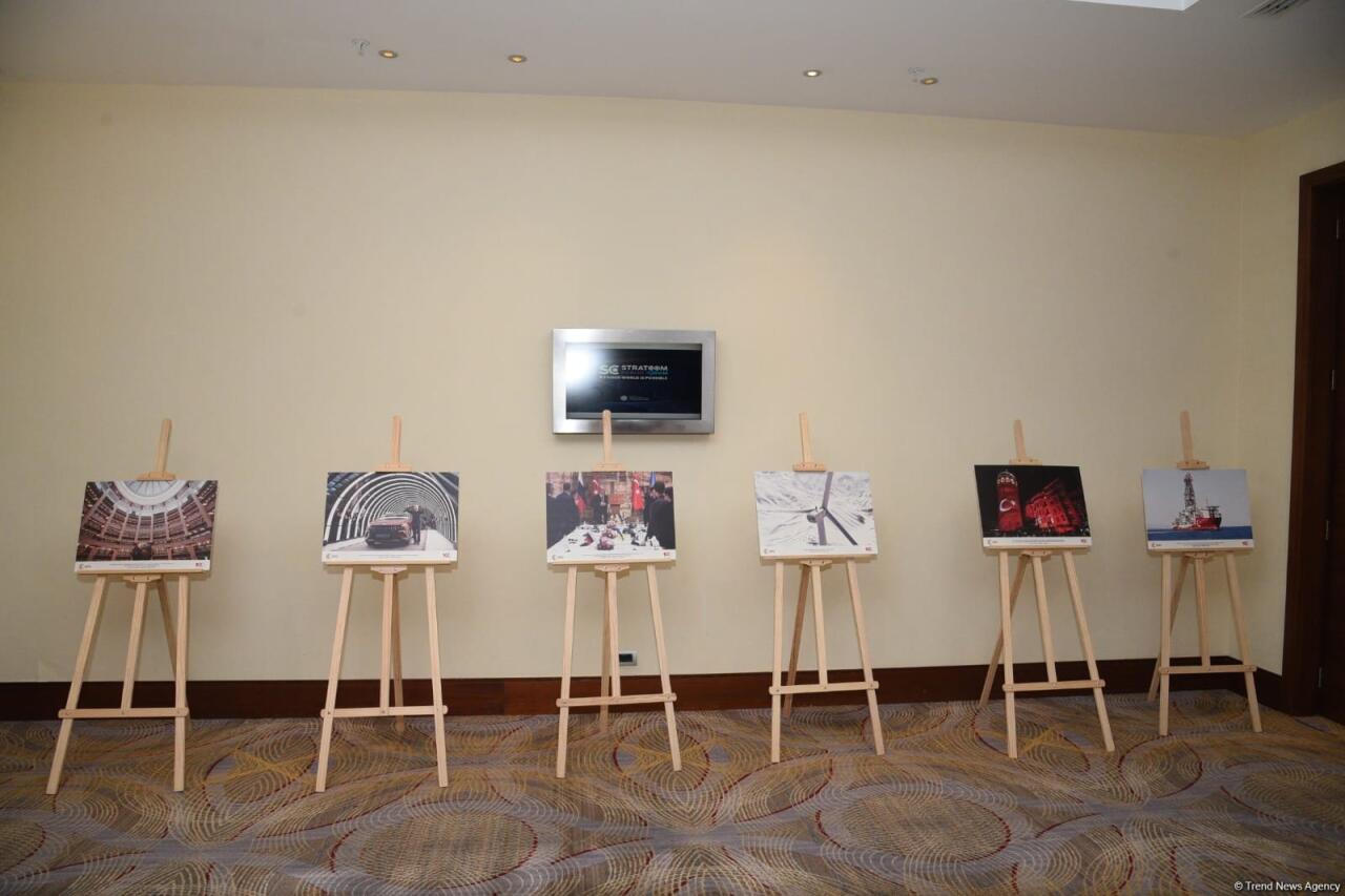 Bakıda "Türkiyə yüz ili" mövzusunda fotosərgi keçirilib