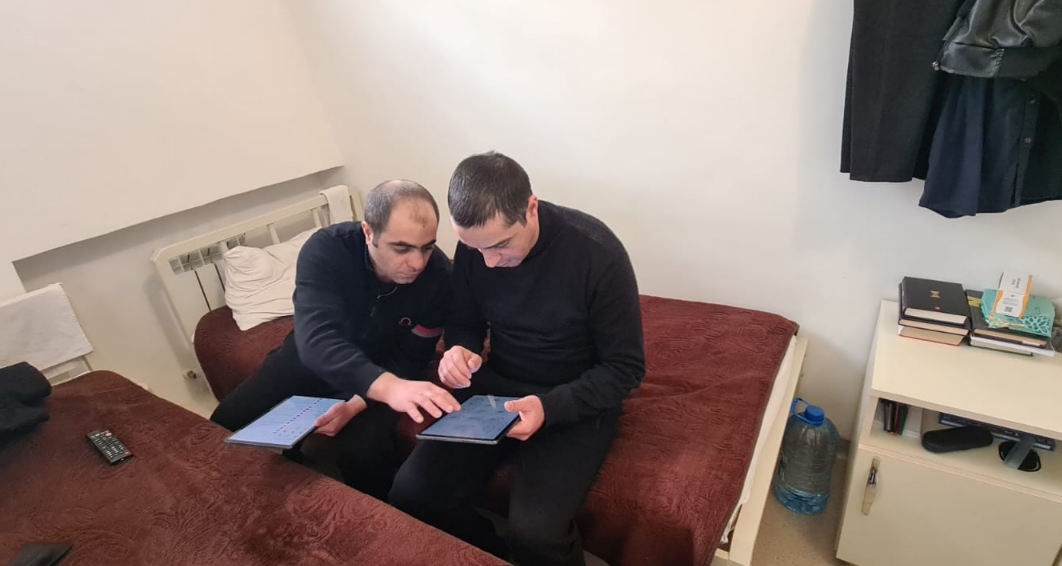 Омбудсмен Азербайджана посетила армян, обвиняемых в военных преступлениях