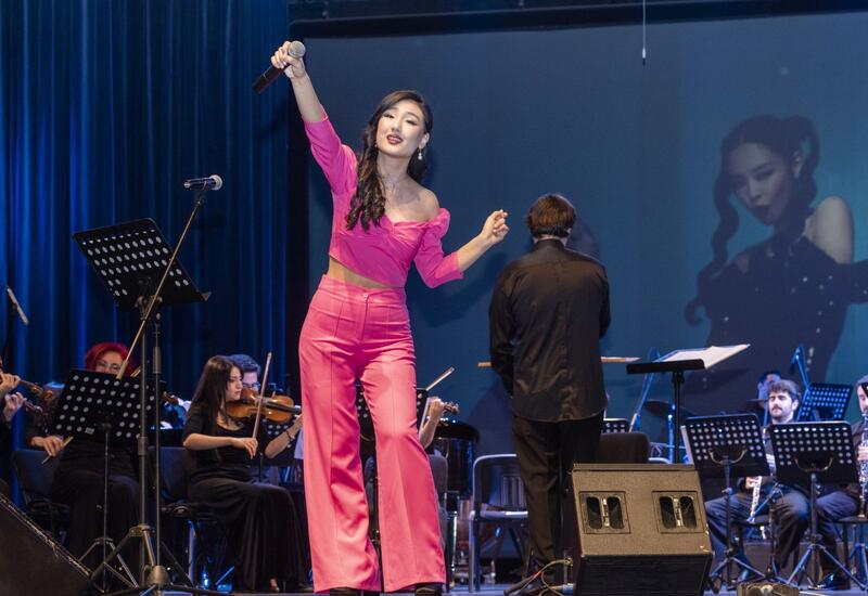 Впервые в Баку для любителей корейской музыки состоялось шоу "K-POP Symphony"