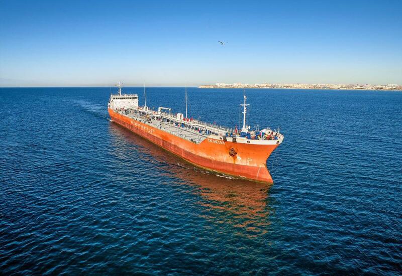 Казахстан увеличит объем транзита нефти по маршруту Актау-Баку-Джейхан в 2025 г.