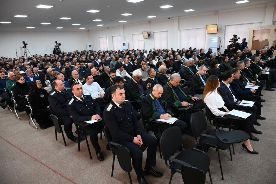 На заседании суда по делу лиц армянского происхождения, обвиняемых в преступлениях против Азербайджана, начался этап изучения документов