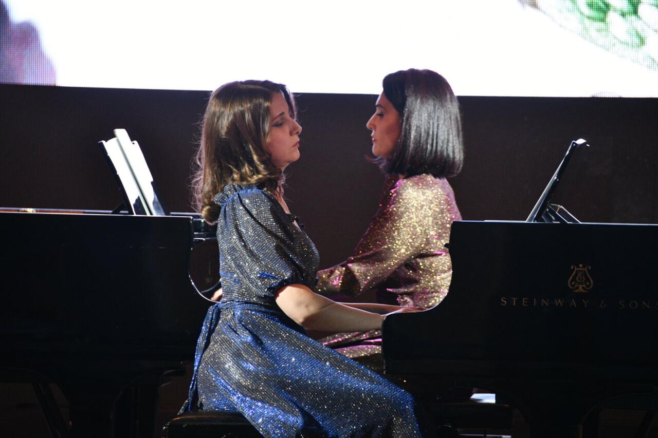 В Баку представлен великолепный вечер "Зеркало звуков"