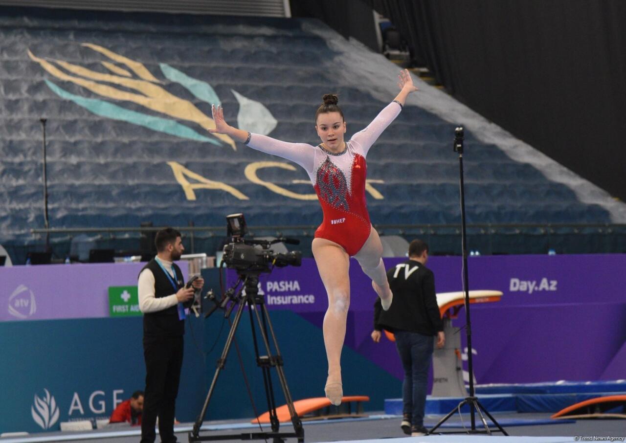 Bakıda idman gimnastikasınin sonuncu günü start götürüb