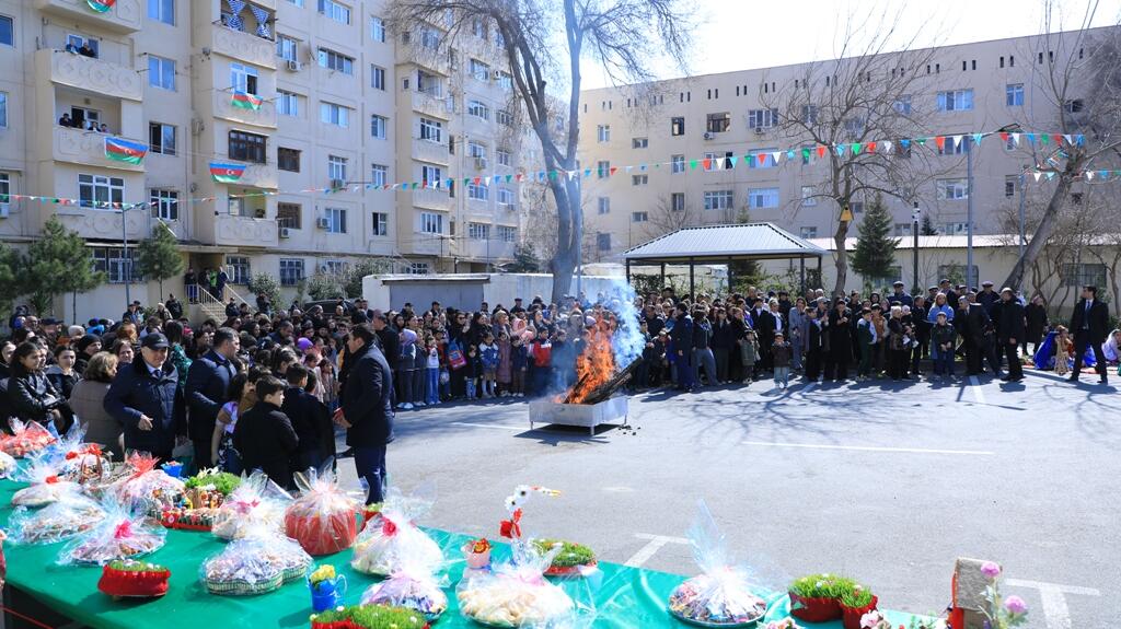 Paytaxtın Abad məhəllələrində Novruz şənlikləri keçirilir