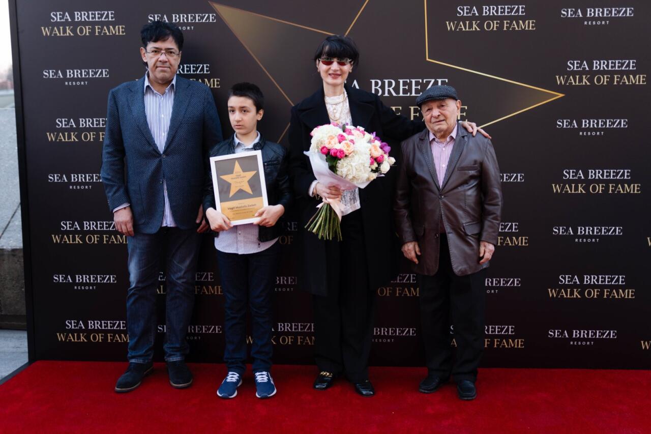 Открытие звезды Вагифа Мустафазаде на Sea Breeze Walk of Fame