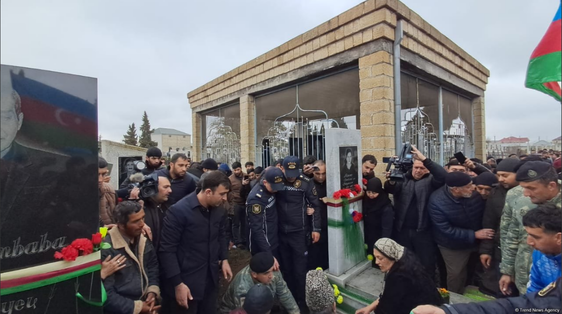 Qar uçqununda həlak olmuş əsgər dəfn edilib